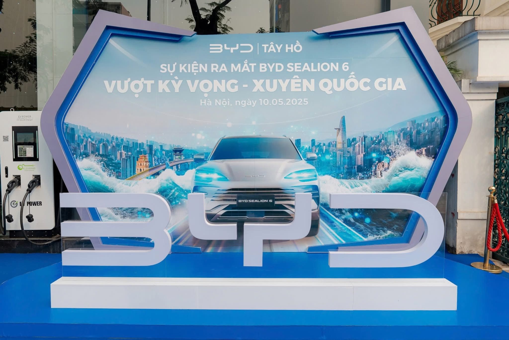 BYD Sealion 6